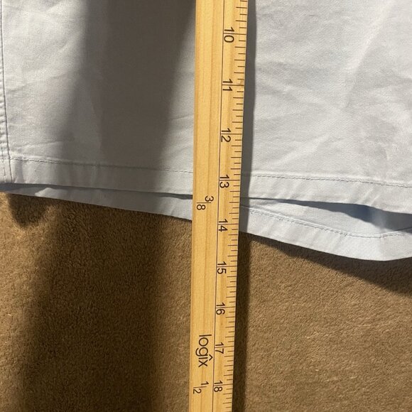 Old Navy Shorts Womens Sz 8 Medium Light Blue Chino Mid Rise Casual Basic - Picture 8 of 8